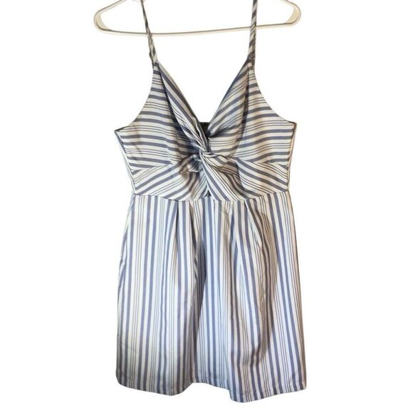 She + Sky Twist Front Mini Sundress, Large. Blue and White Striped. Summer!! - Picture 2 of 11
